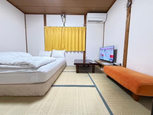 Osaka Guesthouse SAYURI HONKAN