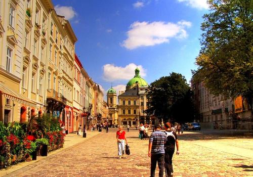 Romantic Apartment on Rynok square with Air-Conditioning