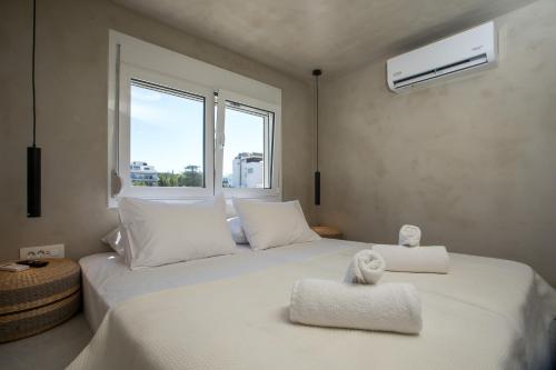 New Town Deluxe Loft - image 3