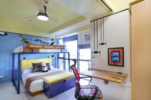 Starwars Retreat Gaming & 84 inch Movie & Near Mall, Manila