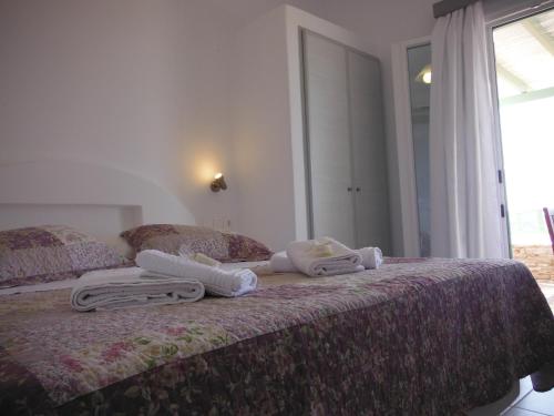 St George Antiparos Apartments and studios