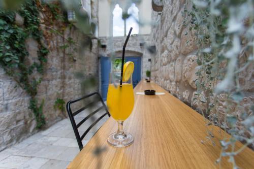 Bifora Heritage Hotel - image 2