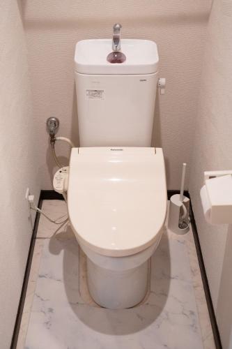 宜家包栋3层一户建,关西空港直达,4室一厅1浴2卫,免费车库