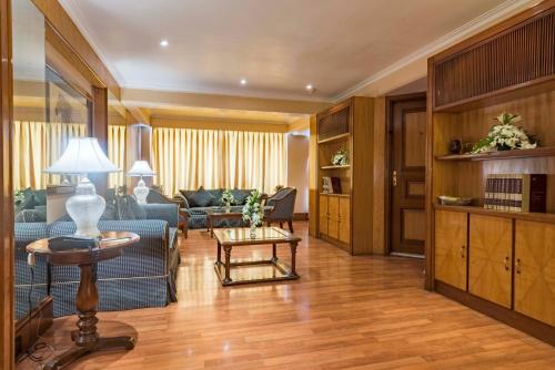 ผับ/เลาจน์, โฮเทล ปาร์เล อินเตอร์เนชั่นแนล (Hotel Parle International) in มุมไบ