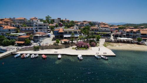 Pension Limani - Komitsa Beach