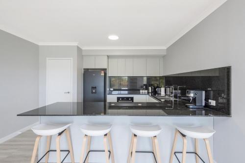 Modern Retreat with Stunning Panoramic Views in Toodyay