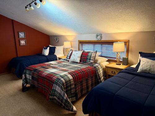 Aspen West #5 Townhouse With High Speed Wifi detail