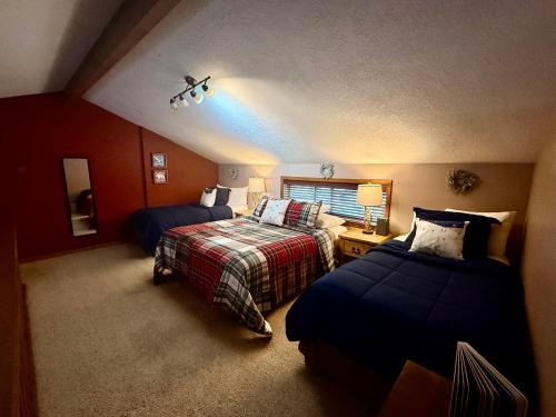 Aspen West #5 Townhouse With High Speed Wifi detail