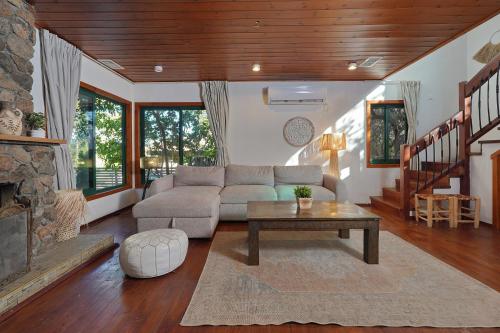 THE HOUSE ROSH PINA - 2BRM WITH POOl in Rosh Pina