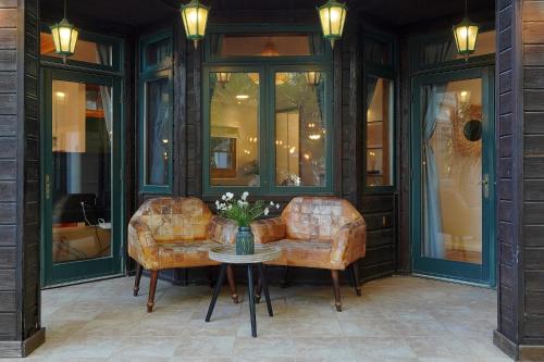 THE HOUSE ROSH PINA - 3BRM WITH POOl in روش بينا سيتي سنتر