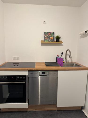 Hirschhausen - Wohnen im Grünen nahe Düsseldorf (Hirschhausen - Wohnen im Grunen nahe Dusseldorf) in Kaarst