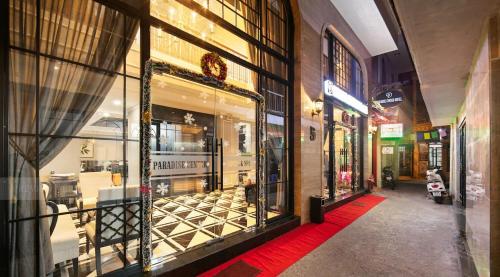 Paradise Grand Center Hanoi Hotel - 숙소 외관