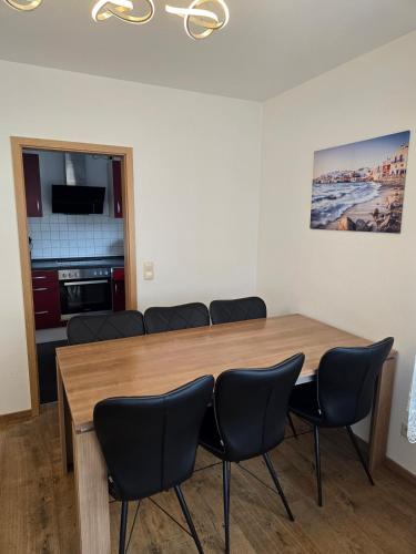 Moderne großzügige Wohnung zu vermieten (Moderne großzugige Wohnung zu vermieten) in Bretten