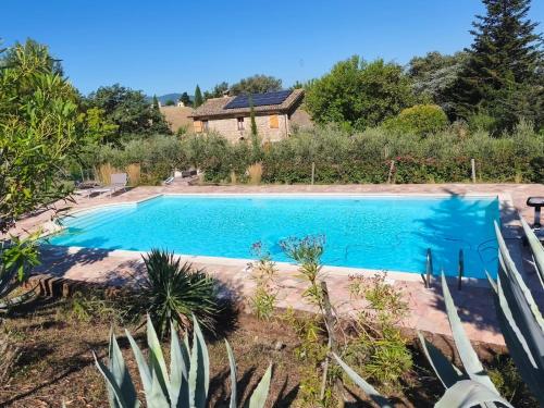 泳池, Agriturismo il Bacucco in 蒙泰卡羅托