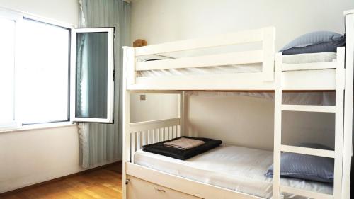 i hostel, Tirana (photo 10)