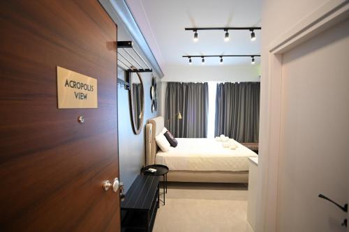 Acropolis View Suite Klathmonos by Zeussuites, Athen (Foto 5)
