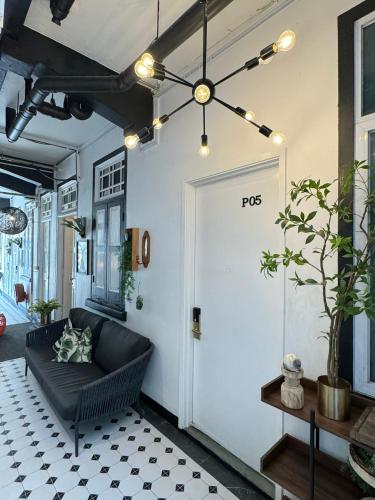 545 Residences - Extended stay property-- Min 6 nights near Pioneer MRT Station