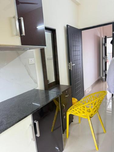 SR Apartments Kollakadavu in Valikunama
