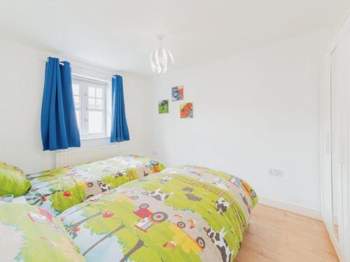 Beautiful 4 bedrooms house private parking & garden 7 min from tube, Londyn (zdjęcie 10)