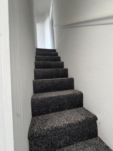 Cheap Grantham Town Centre Terrace House in แกรนแฮม