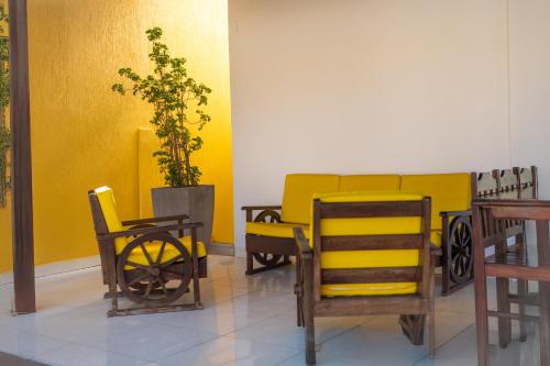 Andimar Hotel - image 2