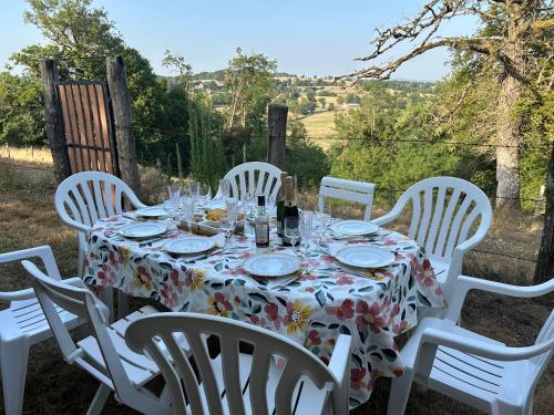 A szálláshely kívülről, Les hauts de l Alzou in Brandonnet