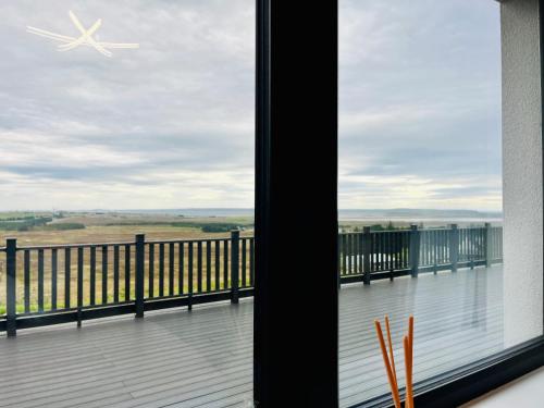 Lewis Living in Grianan