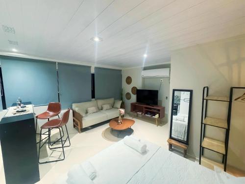 Javô Apartments (Javo Apartments) near จาร์ดิม โบตานิโค