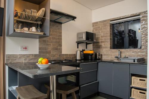 The Hill Chalets - Crocodile Pools-Self Catering in ラモッツァ