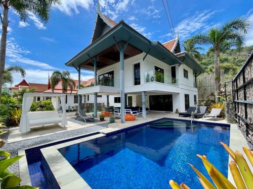 Kata Vista Luxury Modern 4BR Private Pool Villa