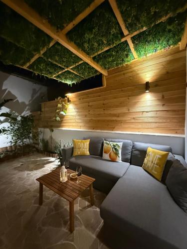 Lemon Garden Cozy 2BR Apt Private Garden Center, Tirana (zdjęcie 5)