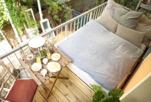 Large 150m2 Apartment with Balcony & Terrace in Trendy Prenzlauer Berg, Berlin (Foto 2)