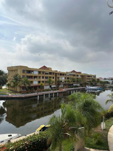 Apartmento Lecheria 3 hab 2 banos Moderno hasta 8 personas in Puerto La Cruz