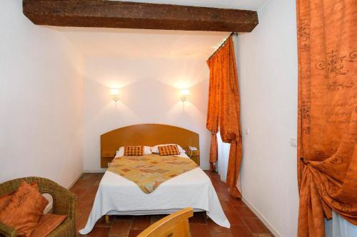 Logis Hôtels - Hôtel Restaurant du Midi - Hotel - Revel