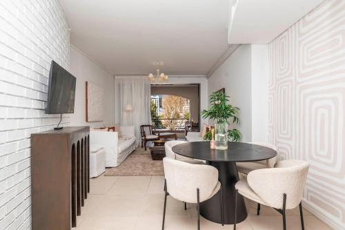 Upscale 1BR with Large Balcony in Trendy De Waterkant, Kapské Město (fotografie 3)