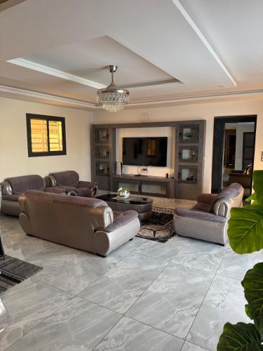 Villa Mary in Sintian