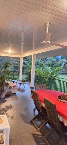 Prana Lodge in Taravao