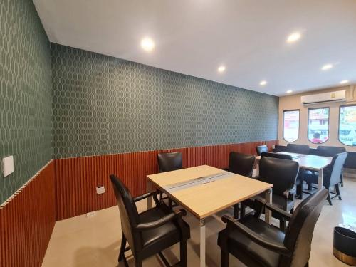 S-room Scentral Hatyai in Hat Yai University