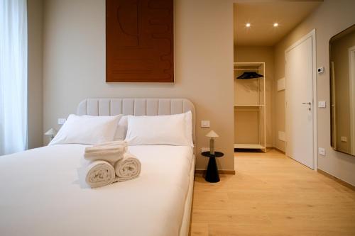 Balcony Double Suite - 3 min walk to Bernina Express