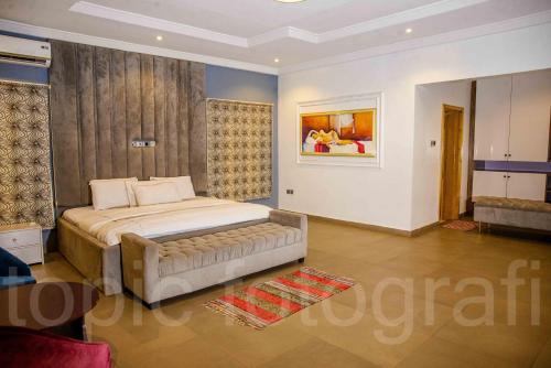 Enugu-LuxVilla 4 BEDROOM LUXURY DUPLEX in Enugu