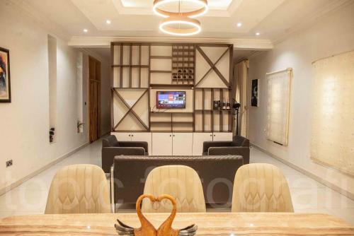 Enugu-LuxVilla 4 BEDROOM LUXURY DUPLEX in Enugu