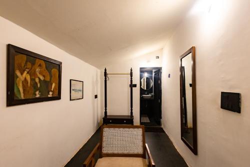 Fürdőszoba, Beachside near Anjuna Beach