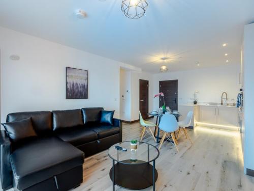 Cosy 2 Bedroom Next To Brighton Station