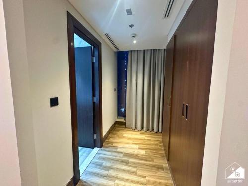 Urban 1BR Stay, Walk to Downtown & Canal, Dubái (foto 10)