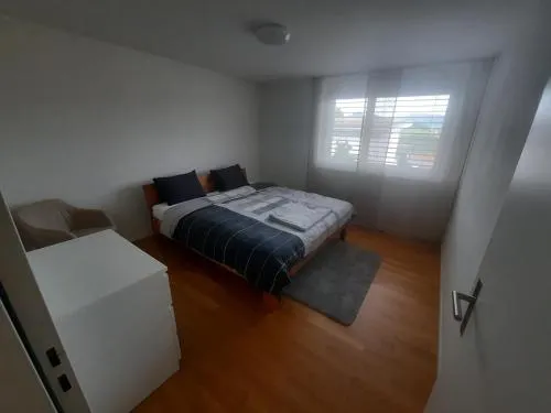 Zimmer 1, Haus der Begegnung in Goldingen, Schweiz