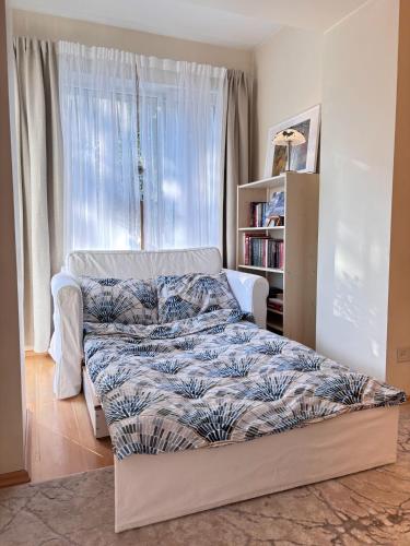 Elegant and bright flat in a quiet area, Riga (foto 7)