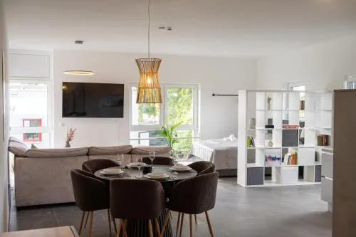 Lux Apts Deluxe Apartment-Zentral-Messe-Küche in Köln, Deutschland