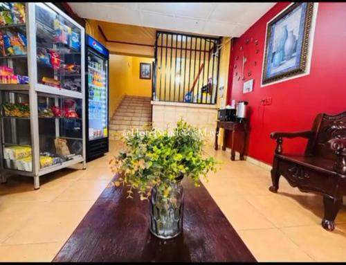 Hotel Senderos Maya in סן פדרו סולה