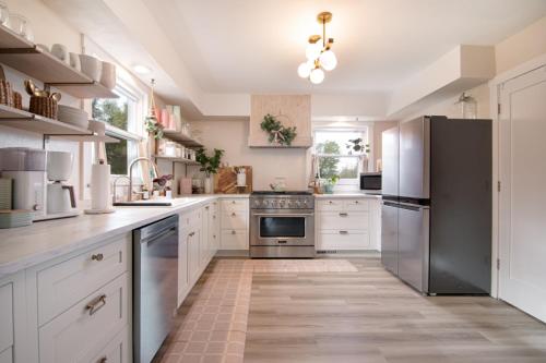 Delightful & Well Provisioned Home in Ideal Local in Nixon (PA)