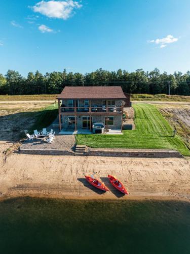 Stone Cottage - Beach/Hot Tub/Arcade/Massage Chair - image 4